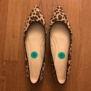 Marc Fisher leopard pointed flats size 8